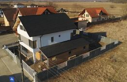 Casa de vanzare in Sibiu - 2 locuri de parcare inscrise in CF