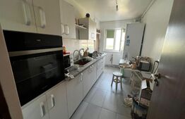 Apartament 3 camere, 64 mp, etaj intermediar, Vasile Aaron