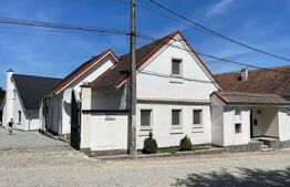 Casa de 430 mp, teren 1200 mp, terasa, Porumbacu de sus