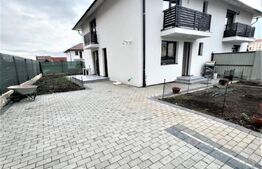  Duplex de patru camere,111 mp, teren 238 mp, in Cisnadie
