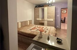 Apartament 3 camere, decomandat, balcon, 70 mp, zona strazii Alba Iulia