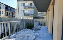Apartament 87mp, 2 bai, si gradina cu terasa, zona Ciresica