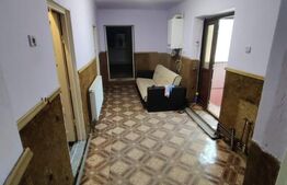 Casa 4 camere , 90m, zona Ocna Sibiului