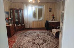 Casa 3 camere Saliste