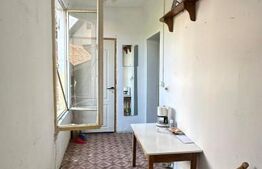 Casa, 4 camere,  zona Centrala  