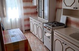 Apartament 3 camere, decomandat