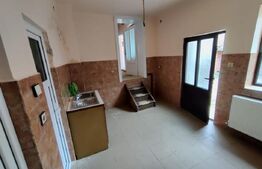 Casa 3 camere, teren 500 mp, Gura Raului