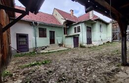 Casa 3 camere, teren 500 mp, Gura Raului