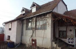 Casa de vanzare in sat Vecerd, jud Sibiu