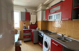 Apartament 2 camere semidecomandat, la mansarda
