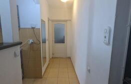 Apartament 2 camere semidecomandat, la mansarda