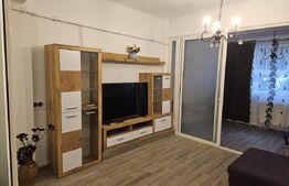 Apartament 3 camere semidecomandat, zona Strand