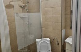Apartament 3 camere semidecomandat, zona Strand