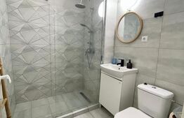 Apartament cu 3 camere, strada General Vasile Milea