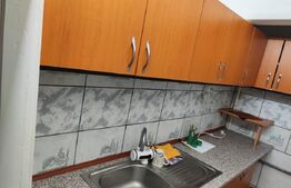 Casa cu 4 camere, 200 mp, zona centrala