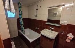 Casa cu 4 camere, 200 mp, zona centrala