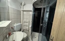 Apartament 2 camere, dispus pe 2 nivele, 40 mp, zona Stefan cel Mare