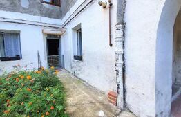 Apartament cu 3 camere semidecomandat