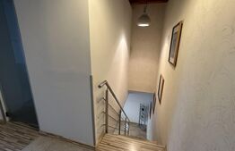 Apartament 3 camere, pe 2 nivele, 2 bai, zona strazii Vasile Milea