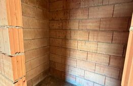 Casa cu 4 camere NOUA