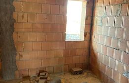 Casa cu 4 camere NOUA