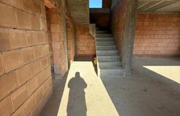 Casa cu 4 camere NOUA