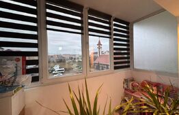 Apartament 3 camere, decomandat,  56 mp, zona Vasile Aaron 
