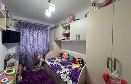 Apartament 3 camere, decomandat,  56 mp, zona Vasile Aaron 