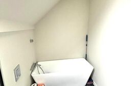 Casa de vanzare, 5 camere, 115 mp, pe 2 nivele, zona ultacentrala