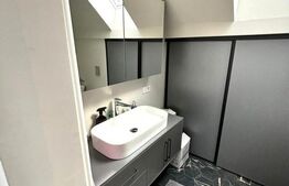 Casa de vanzare, 5 camere, 115 mp, pe 2 nivele, zona ultacentrala