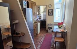 Apartament de vanzare, 3 camere, 85 mp, zona Bulevardul Victoriei