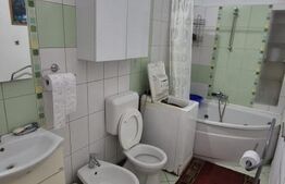 Apartament de vanzare, 3 camere, 85 mp, zona Bulevardul Victoriei