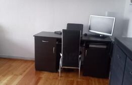 Apartament 3 camere, decomandat