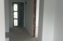 Casa in constructie, cu 4 camere, 284 mp, localitatea Cristian