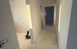 Apartament cu 3 camere, 85 mp, semidecomandat, zona Complex DaVinci