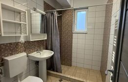 Apartament cu doua camere, 51 mp, decomandat, cartier Turnisor