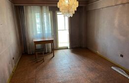 Apartament 4 camere,  77 mp, zona Centrala