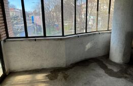 Apartament 4 camere,  77 mp, zona Centrala