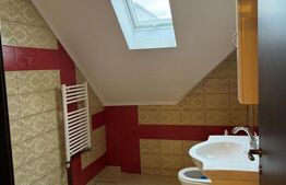 Apartament la mansarda, 4 camere, 2 bai, 91 mp, cartier Vasile Aaron