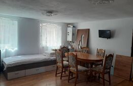 Apartament la casa,  2 camere, semidecomandat, ultracentral