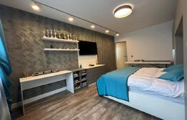 Apartament cu 2 camere, decomandat, zona Strand