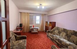 Apartament 4 camere, 80 mp, decomandat, zona Centrală