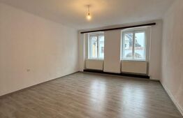 Apartament cu 3 camere, 91 mp, situat in centrul Istoric