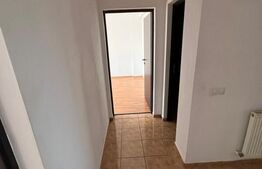 Apartament de vanzare, cu 3 camere, 79 mp, zona Rahovei