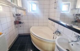 Apartament cu 3 camere, 76 mp, zona Terezian