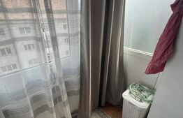 Apartament de vanzare, cu 2 camere, 43 mp, zona Vasile Aaron