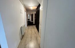 Apartament de vanzare, cu 4 camere, 98 mp, zona Ștrand 