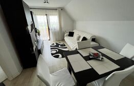 Apartament de vanzare, cu 4 camere, 98 mp, zona Ștrand 