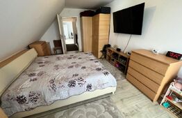 Apartament de vanzare, cu 4 camere, 98 mp, zona Ștrand 