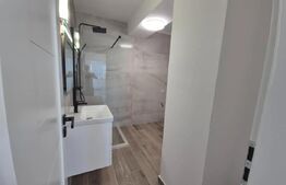 Apartament de vanzare, cu 3 camere, 60 mp, zona Ansamblul Vest Residence